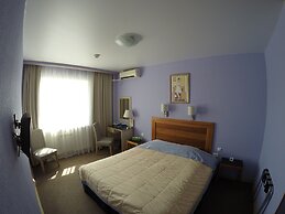 Avanta Hotel