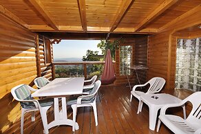 Ohn-Bar Guesthouse