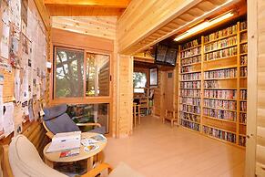 Ohn-Bar Guesthouse
