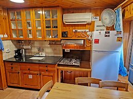 Ohn-Bar Guesthouse