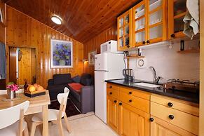 Ohn-Bar Guesthouse