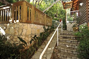 Ohn-Bar Guesthouse