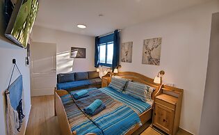 Ohn-Bar Guesthouse