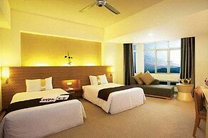 Sunny C Hotel