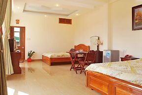 Sunny C Hotel