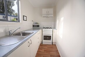 Amaroo Holiday Park