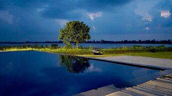 Amatra By the Ganges