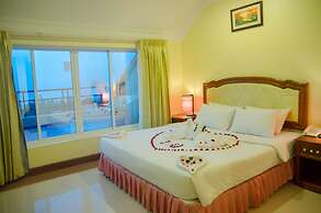 Golden Sea Hotel & Casino