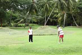 Club Palm Bay