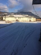 Road Runner Motel