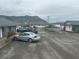 Road Runner Motel