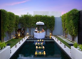 eqUILIBRIA SEMINYAK