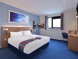 Travelodge Aberdeen Central Justice Mill Lane