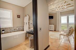 Abalone Guest Lodge