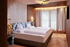 Hotel Neue Post