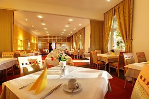 Strandhotel Alte Donau
