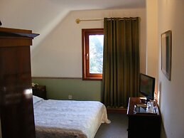 Hotel Panzió 100