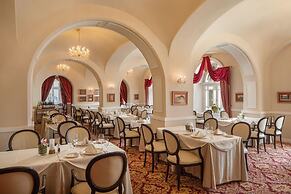 Kristály Imperial Hotel