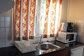 Stefanos Place