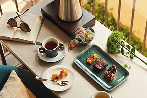 Vista Lakefront Boutique Hotel