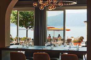 Vista Lakefront Boutique Hotel