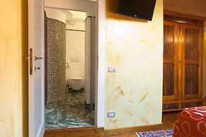 City Centre Rooms and Apartments