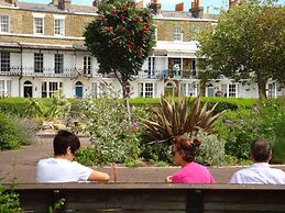 Spencer Court Hotel