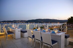 Fuat Paşa Oteli