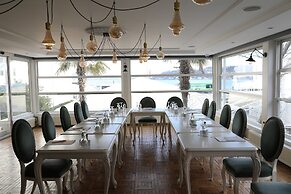 Fuat Paşa Oteli