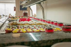 Almyra Resort