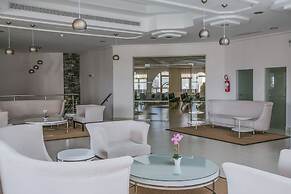 Almyra Resort