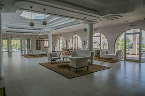 Almyra Resort