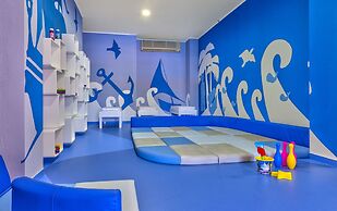 Almyra Resort