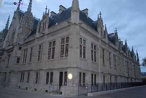 Hôtel des Arcades