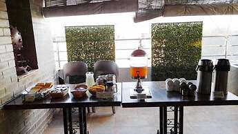 Hotel Roopa