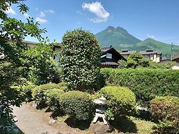 Hasuwa Inn