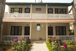 Sauraha Resort