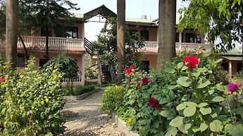 Sauraha Resort
