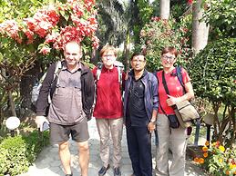 Sauraha Resort