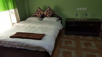 Sauraha Resort