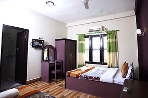 Sauraha Resort