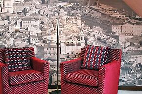 Neya Lisboa Hotel