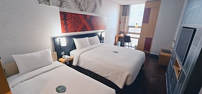 Central Seven Hotel by Kwon Busan Seomyeon