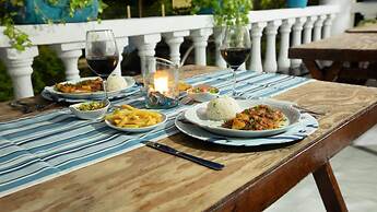 Hosteria Mar y Sol