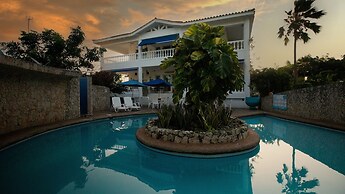 Hosteria Mar y Sol