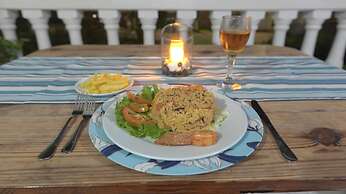 Hosteria Mar y Sol