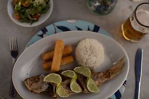 Hosteria Mar y Sol