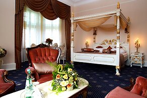 Schloss Hotel Wolfsbrunnen