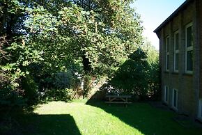 Flensbed Hotel & Hostel