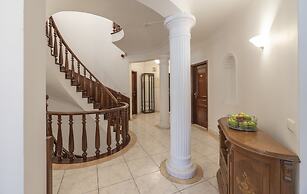 ETHOS Bertolina Wellness Urban Living.